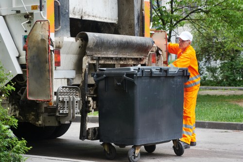 Recycling and donation during house clearance